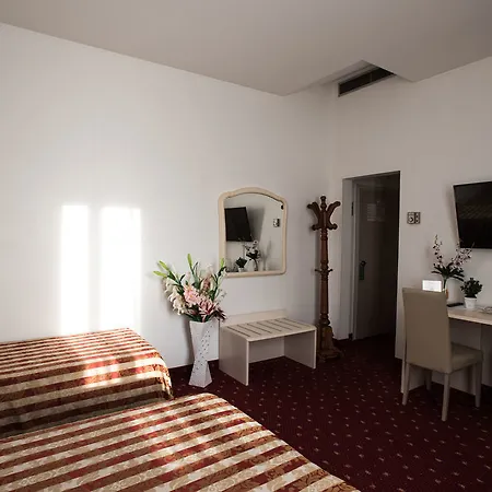 Hotel Centrale 4*