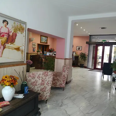Hotel Centrale 4*