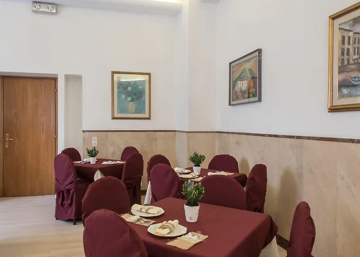 Ξενοδοχείο Hotel Centrale Πιομπίνο