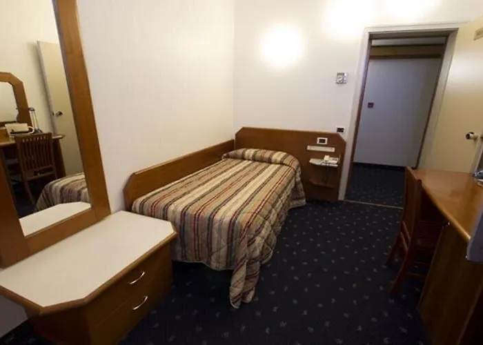 Hotel Centrale 4*