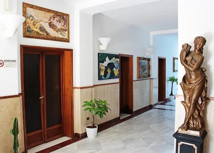 فندق Hotel Centrale
